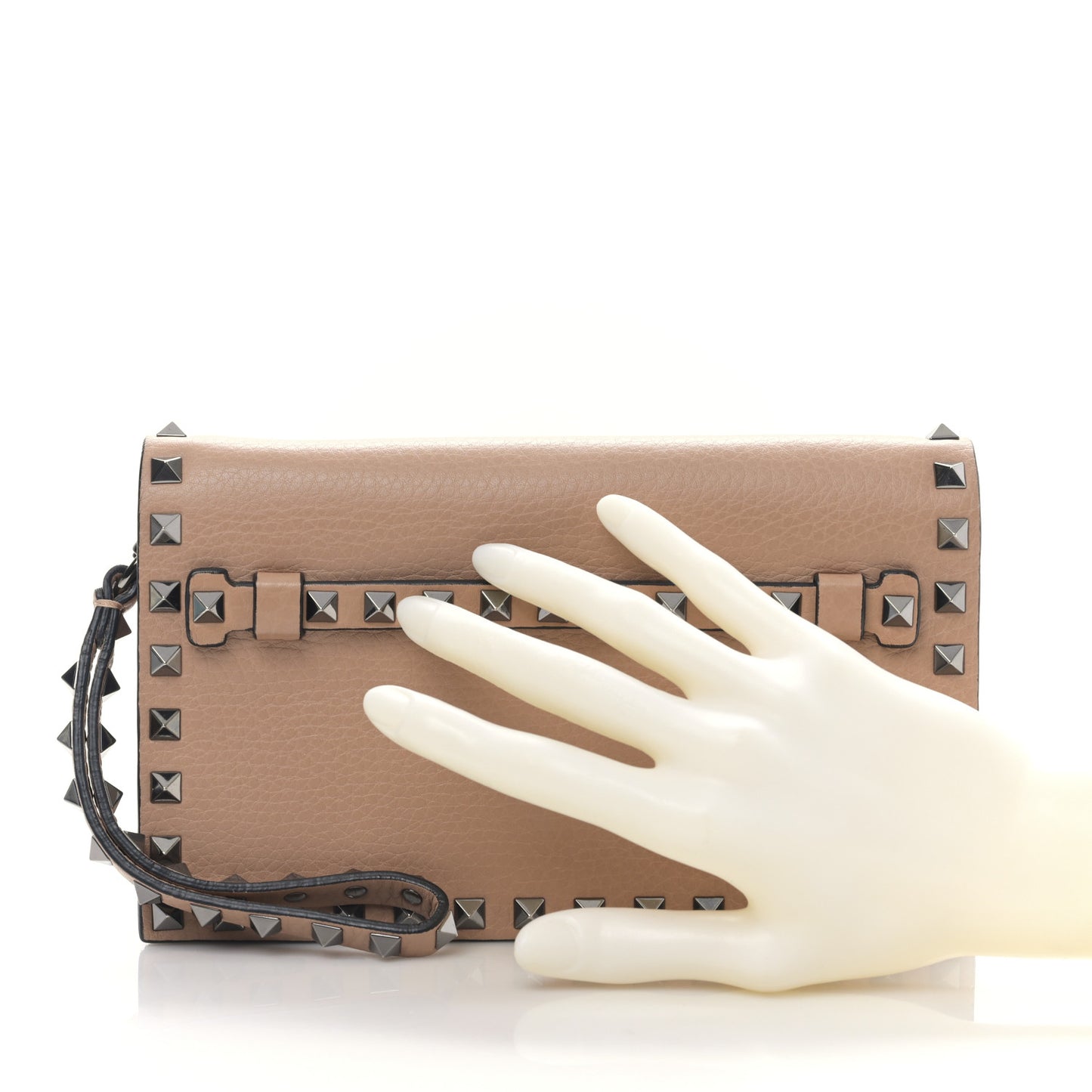 Pebbled Calfskin Rockstud Wristlet Clutch Soft Noisette