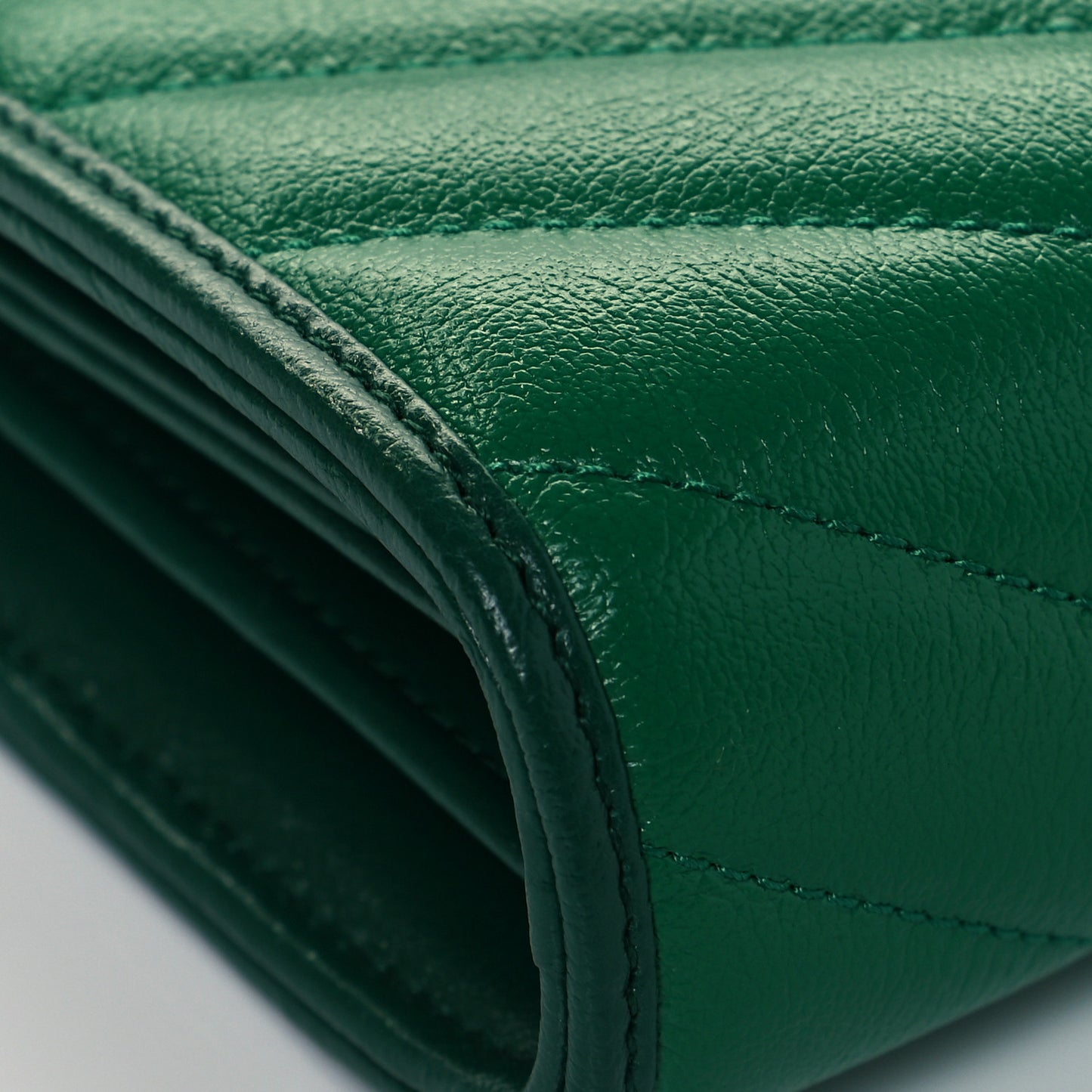 Azalea Calfskin Enamel Matelasse Diagonal Torchon GG Marmont Chain Wallet New Shamrock Emerald