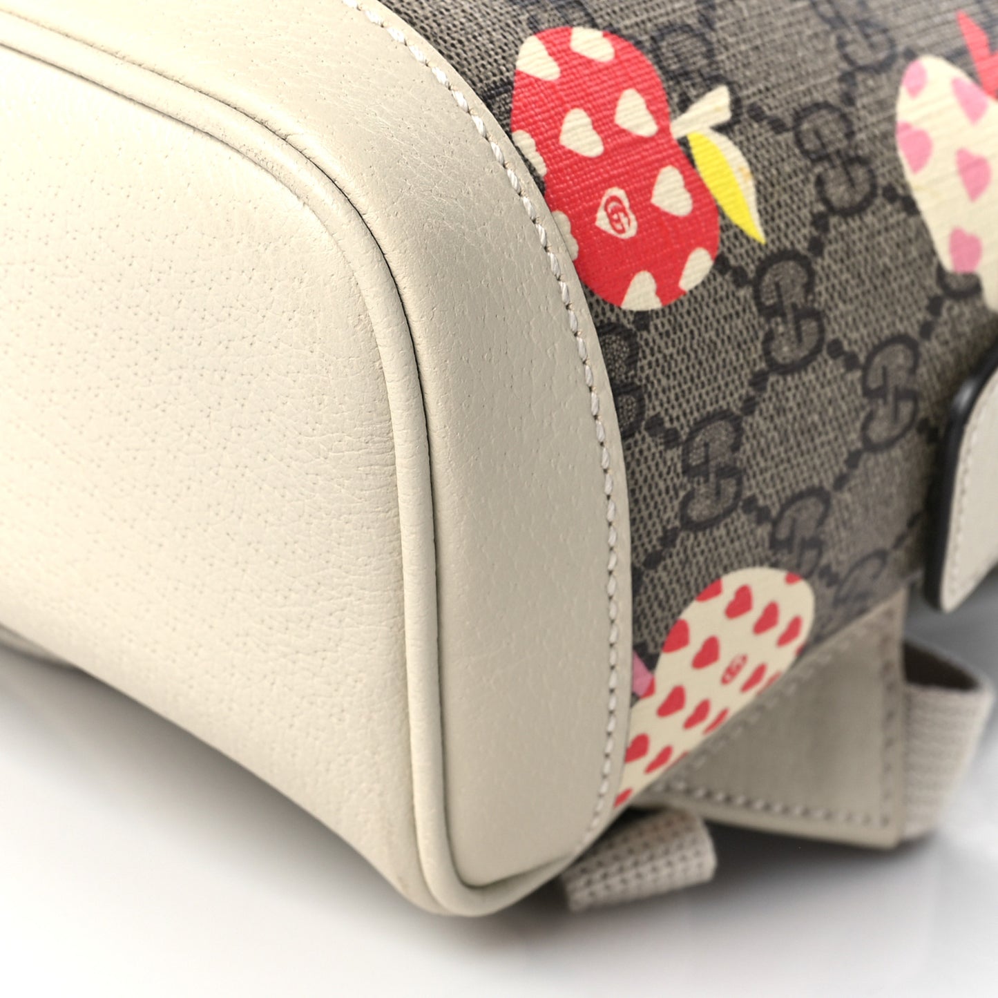 GG Supreme Monogram Les Pommes Small Retro Interlocking G Dome Backpack Beige Multicolor Mystic White