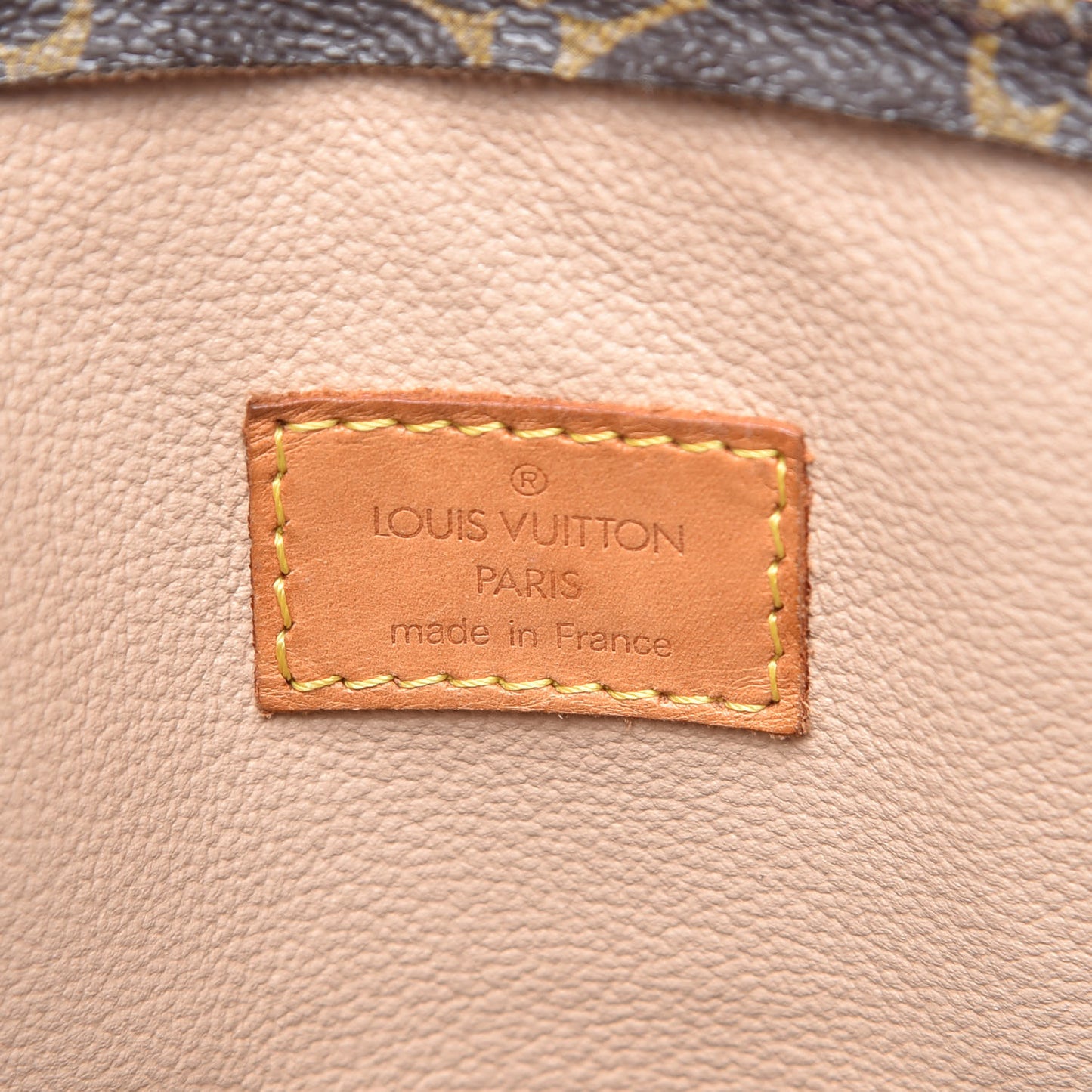 Monogram Sac Plat