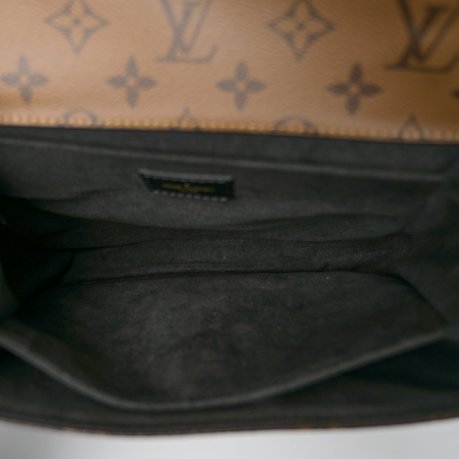 Louis Vuitton Reverse Monogram Pochette Metis 5 of 10