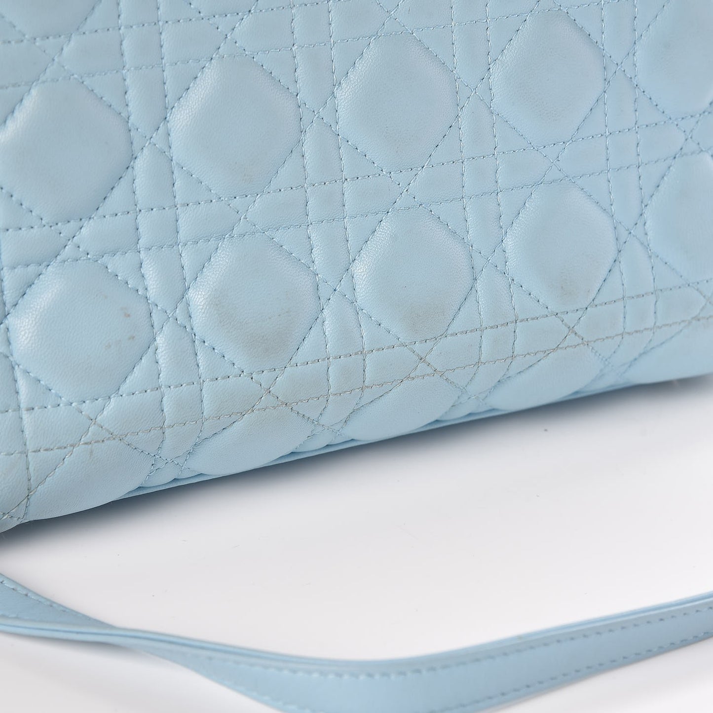 Lambskin Cannage Medium Lady Dior Light Blue