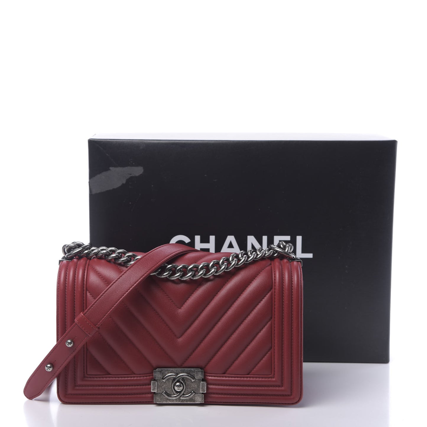 Lambskin Chevron Quilted Medium Boy Flap Dark Red