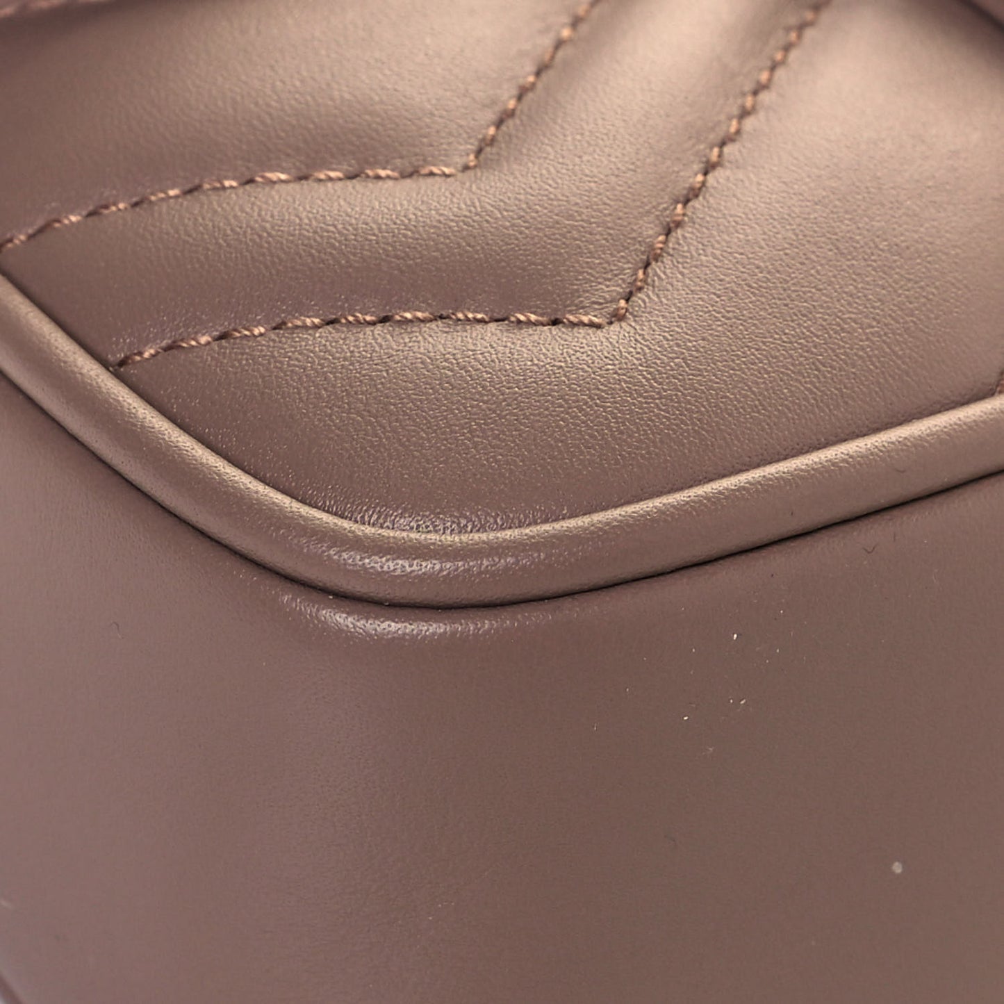 Calfskin Matelasse Super Mini GG Marmont Shoulder Bag Porcelain Rose