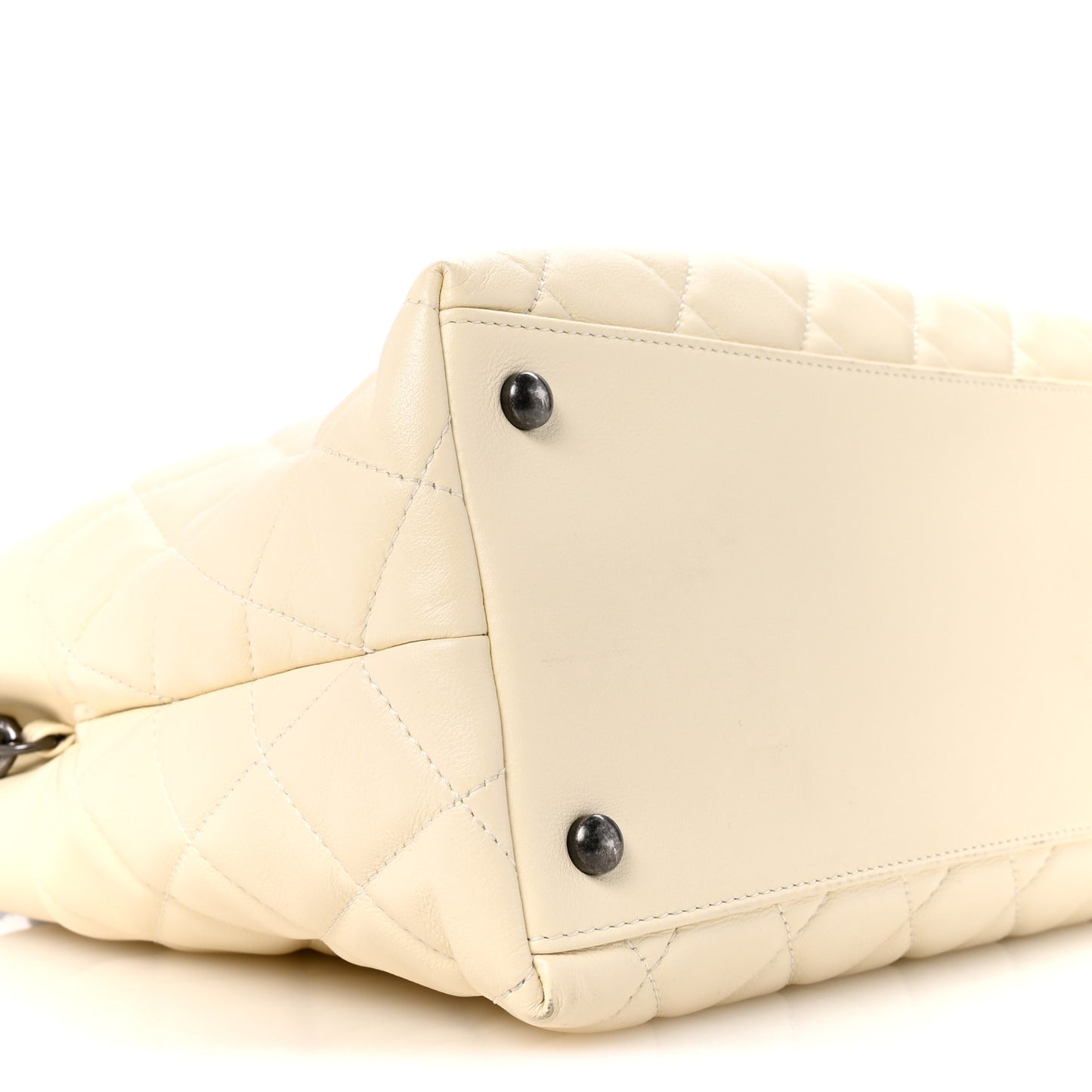 Calfskin Tweed Quilted Large Portobello Tote White Multicolor