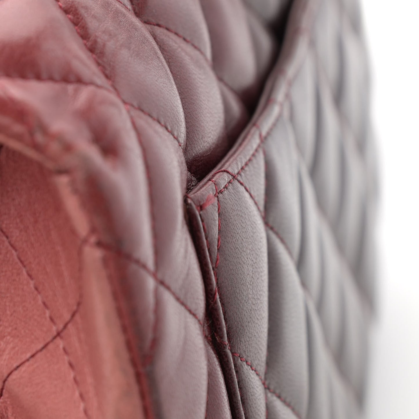 Lambskin Degrade Quilted Jumbo Single Flap Red