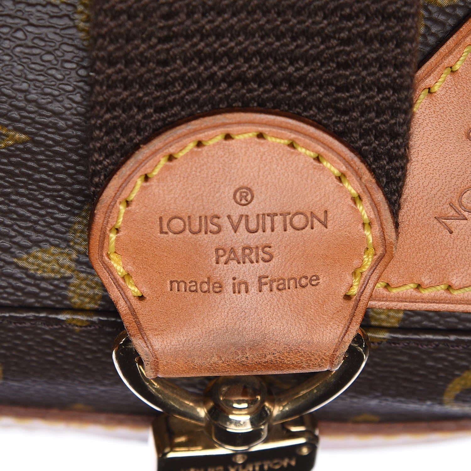Louis Vuitton Monogram Garment Bag 4 Hangers 18 of 30