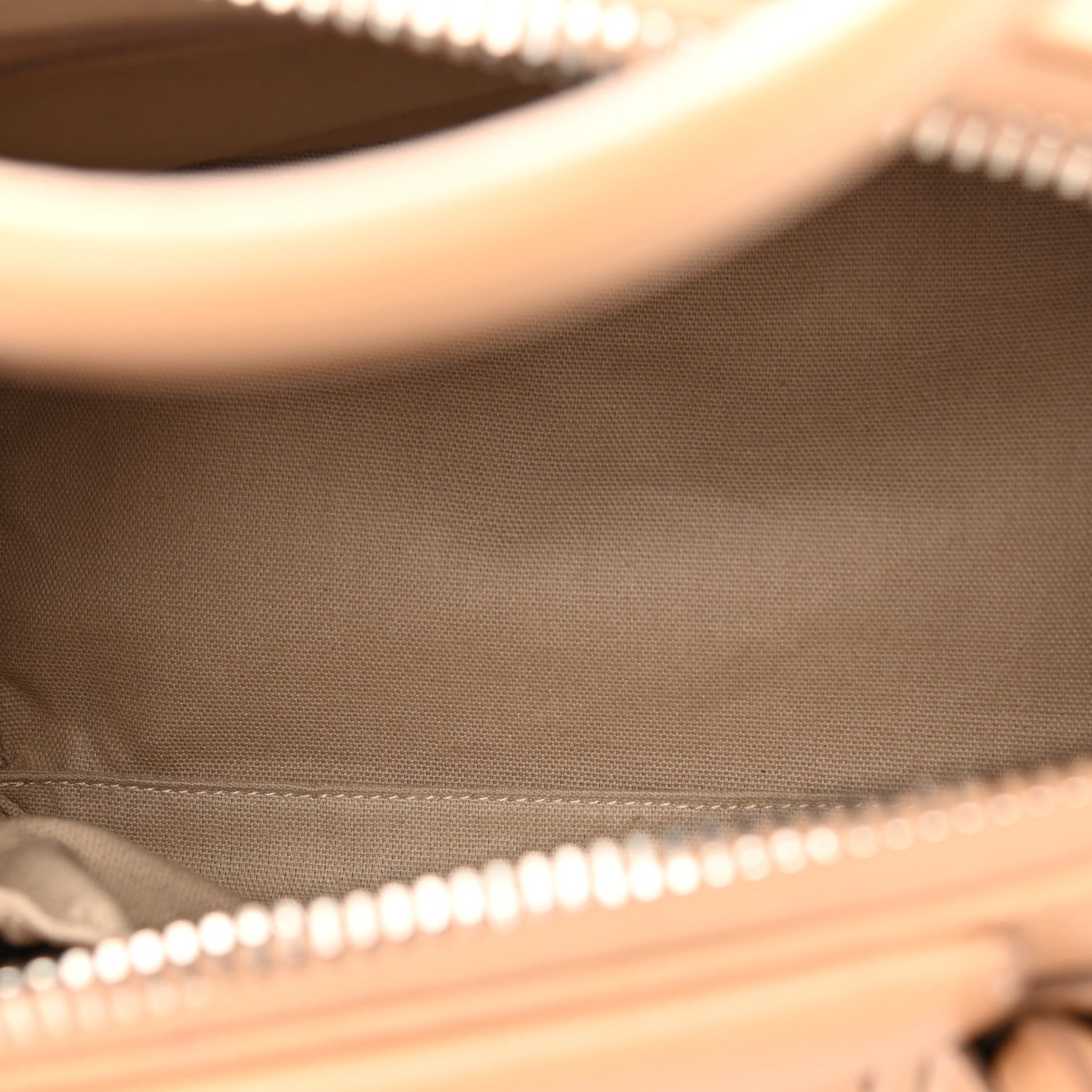 Givenchy Sugar Goatskin Small Antigona Light Beige 4 of 13