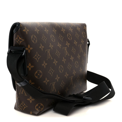 Louis Vuitton Monogram Macassar Magnetic Messenger 3 of 10