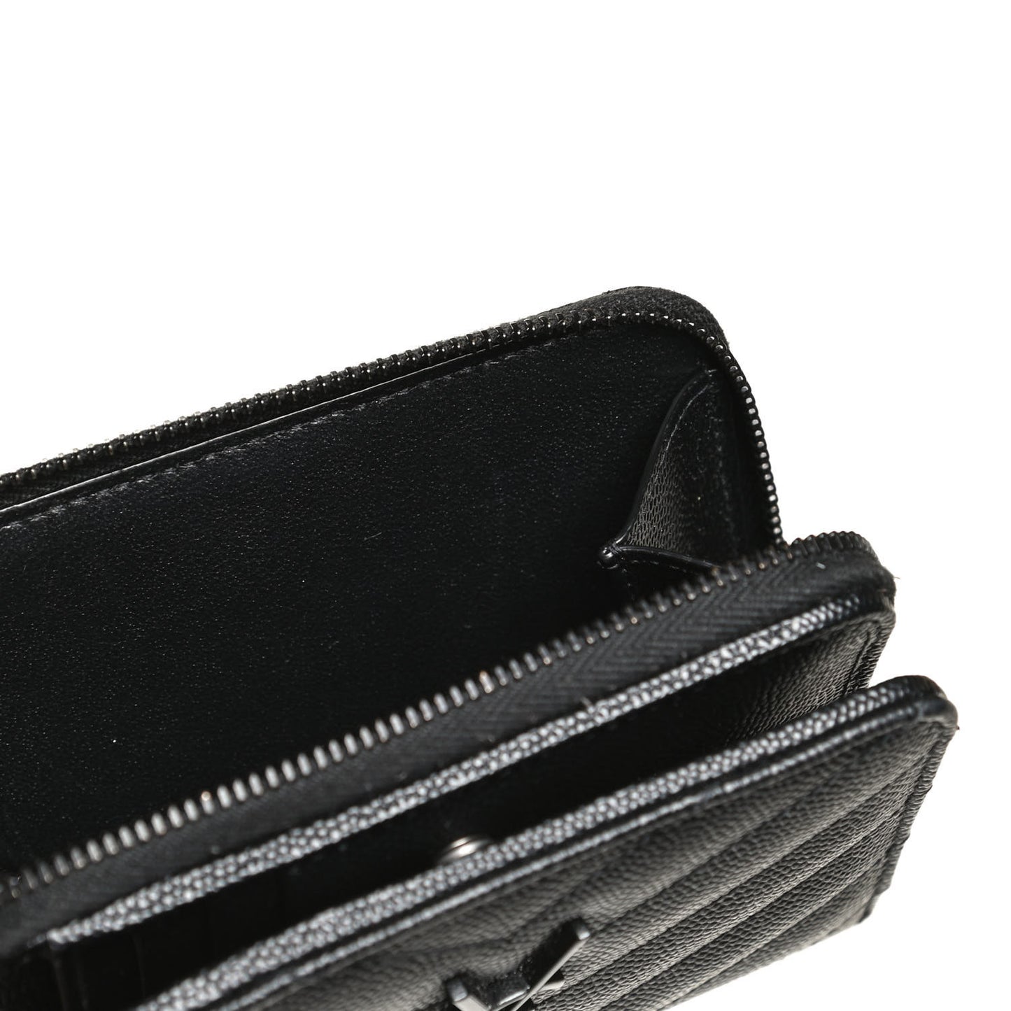 Grain De Poudre Matelasse Chevron Monogram Monochrome Compact Zip Around Wallet Black