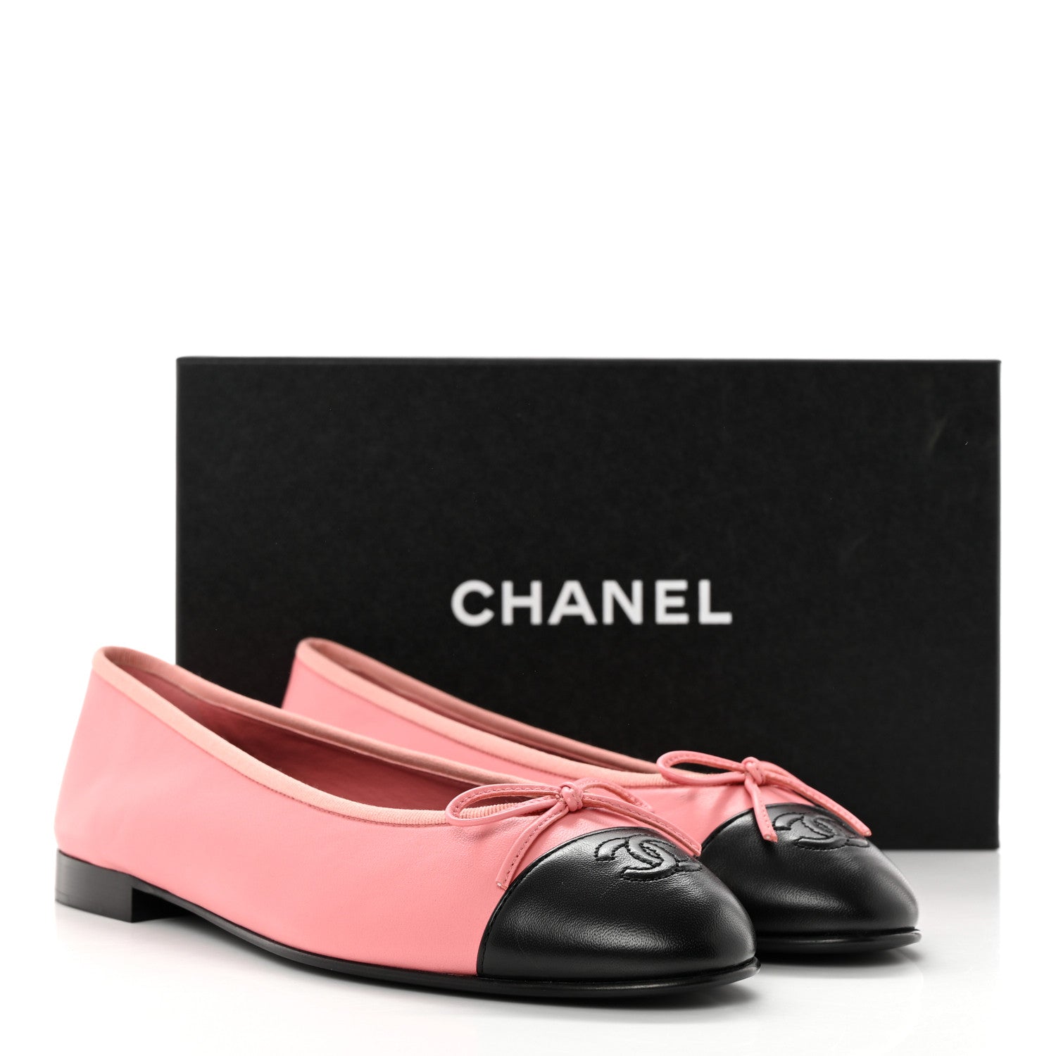 Chanel Lambskin Cap Toe CC Ballerina Flats 41 Coral Black 11 of 11