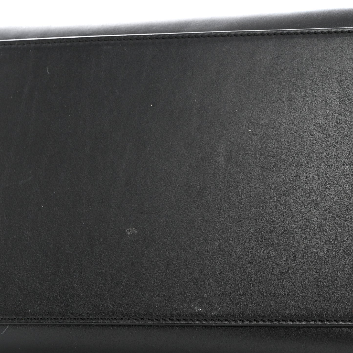 Shiny Goatskin Small Trapeze Black