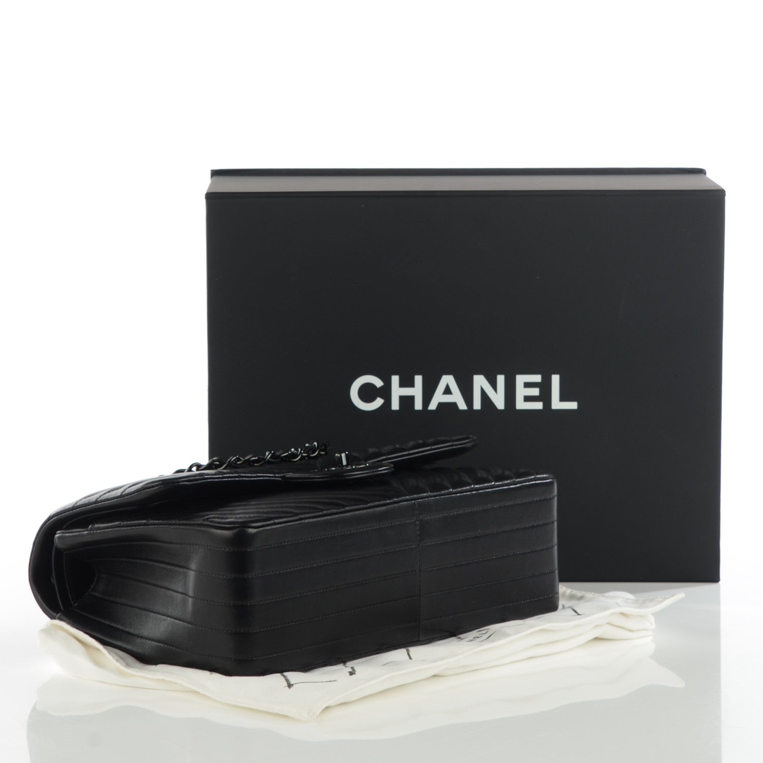 Chanel Lambskin Chevron Quilted Jumbo Double Flap So Black 4 of 9