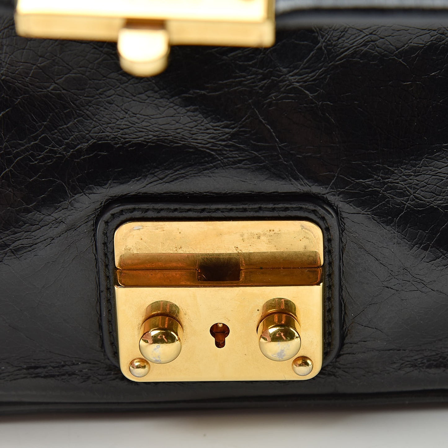 Vitello Lux Quilted Crossbody Black