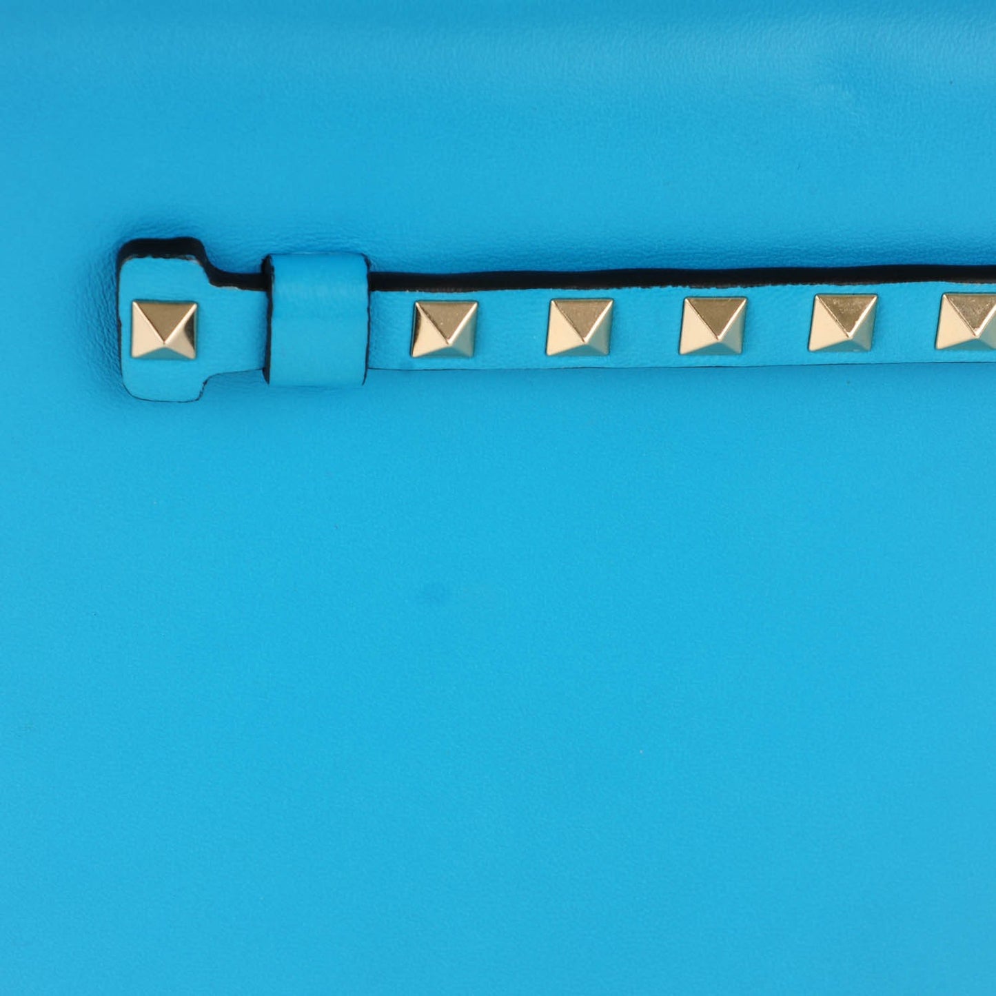 Nappa Rockstud Wristlet Clutch Parrot