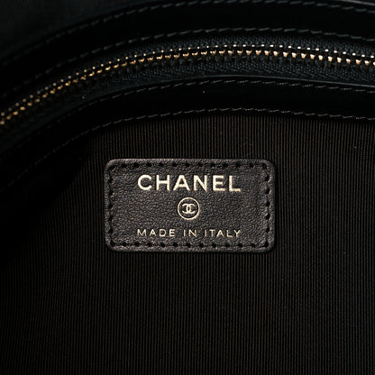 Chanel Lambskin Metallic Calfskin Quilted Crocodile Embossed Clutch 2.55 Reissue Cosmetic Case Gold 6 of 10