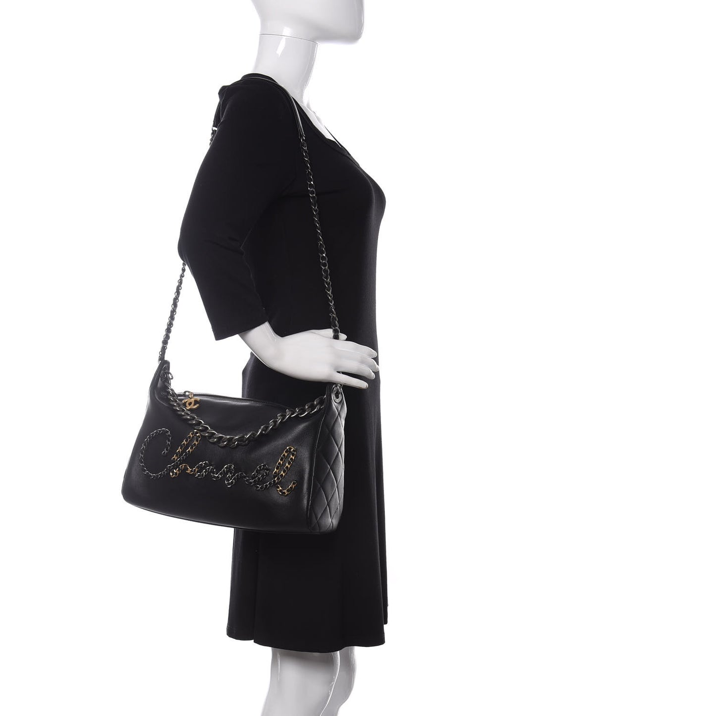 Calfskin Chain 20s Signature Hobo Black