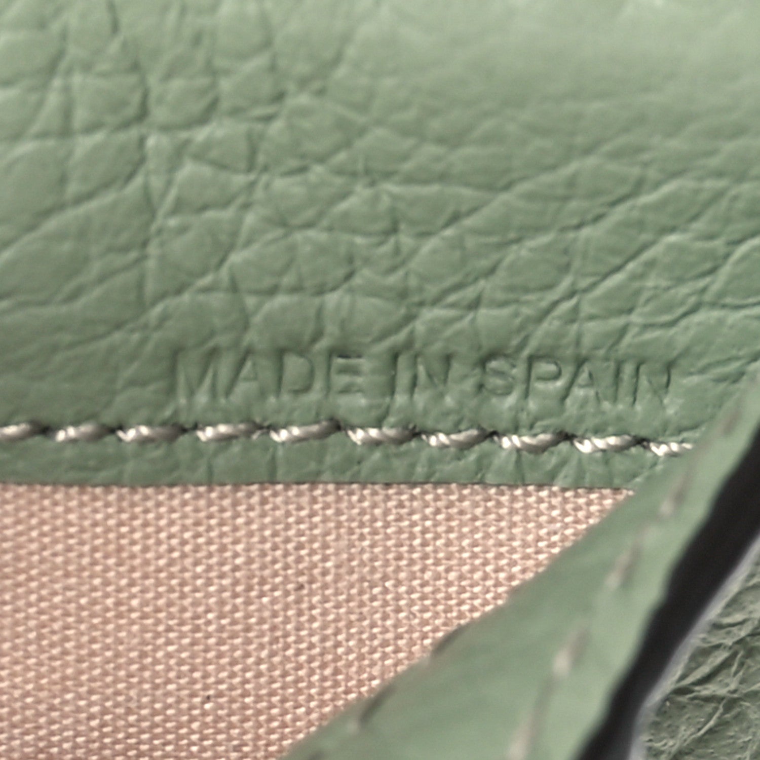 Chloe Grained Calfskin Medium Marcie Zip Card Holder Mint 6 of 8