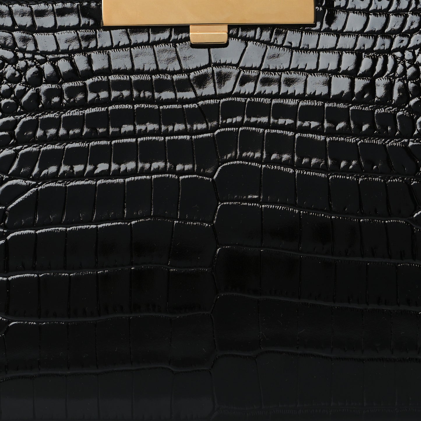 Calfskin Crocodile Embossed Knuckle Flat Clutch Black