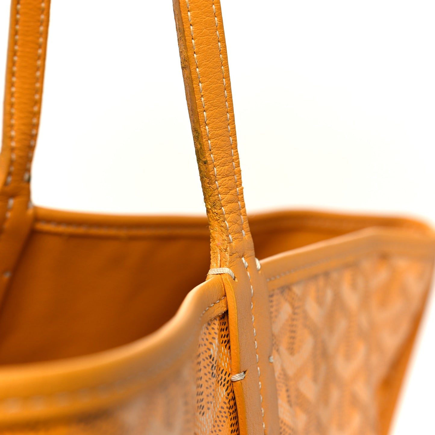 Goyardine Reversible Anjou GM Yellow