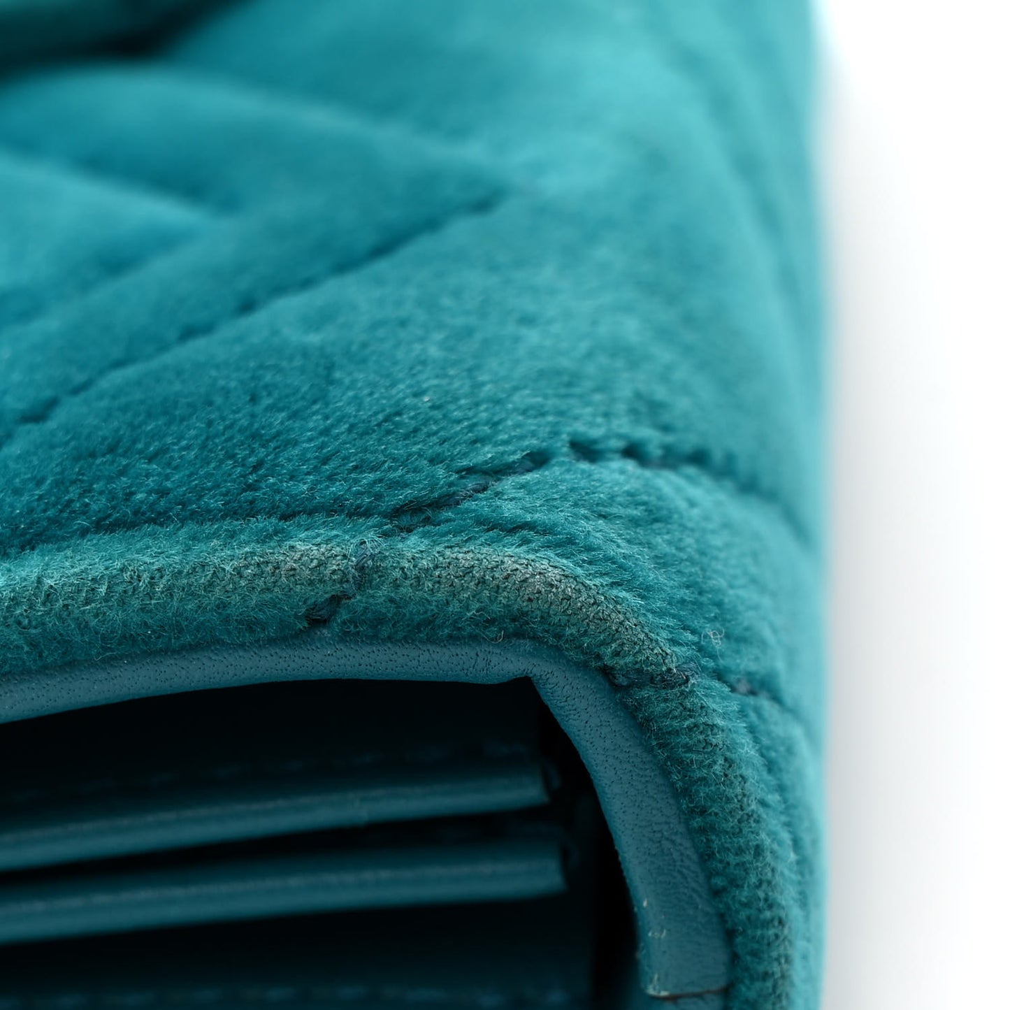 Velvet Matelasse GG Marmont Chain Wallet Pavone Cyan