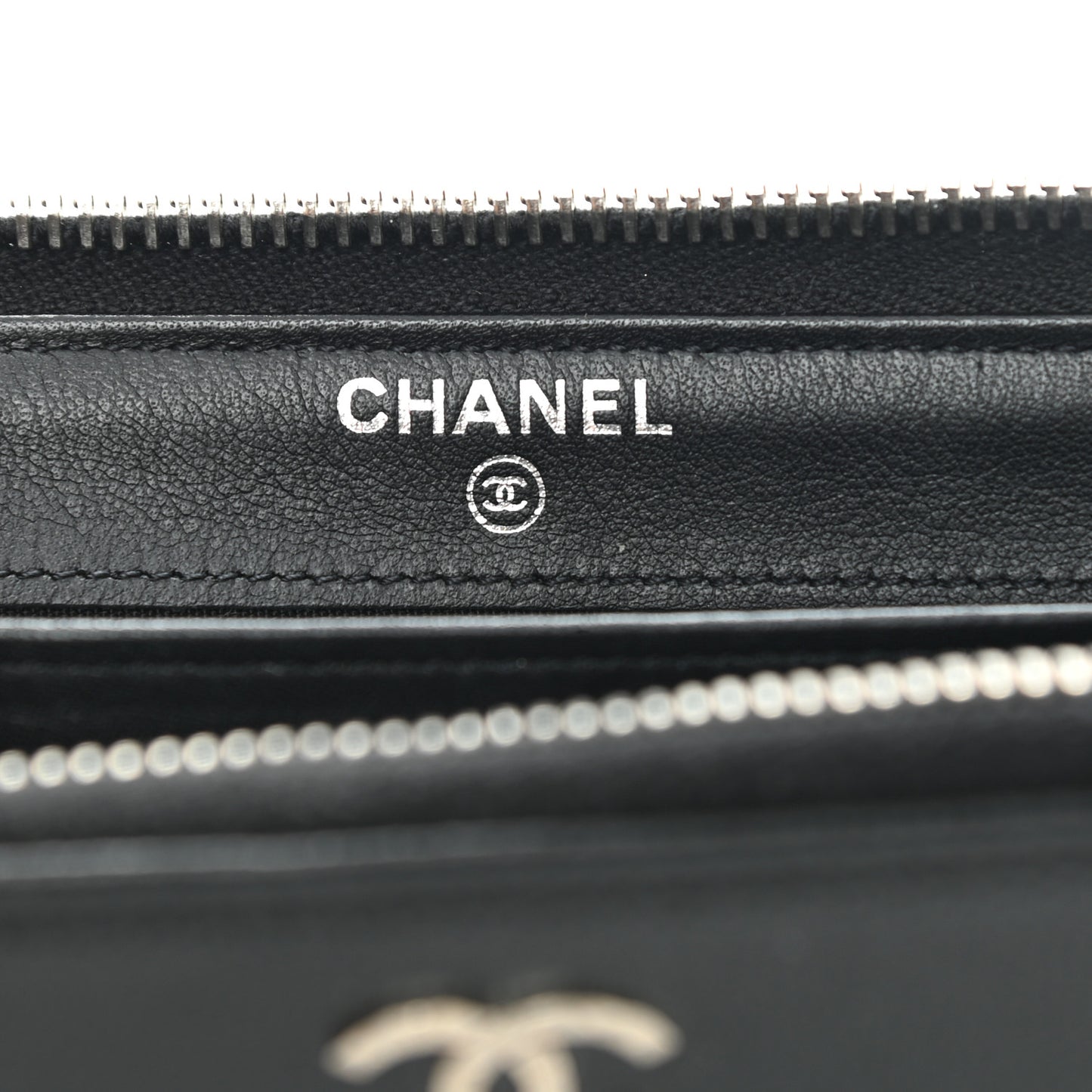 Caviar Sevruga CC Zip Wallet Black