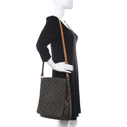 Louis Vuitton Monogram Musette GM 2 of 16