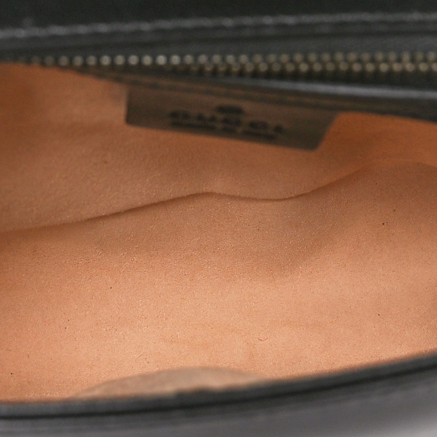 Calfskin Matelasse Small GG Marmont Shoulder Bag Black