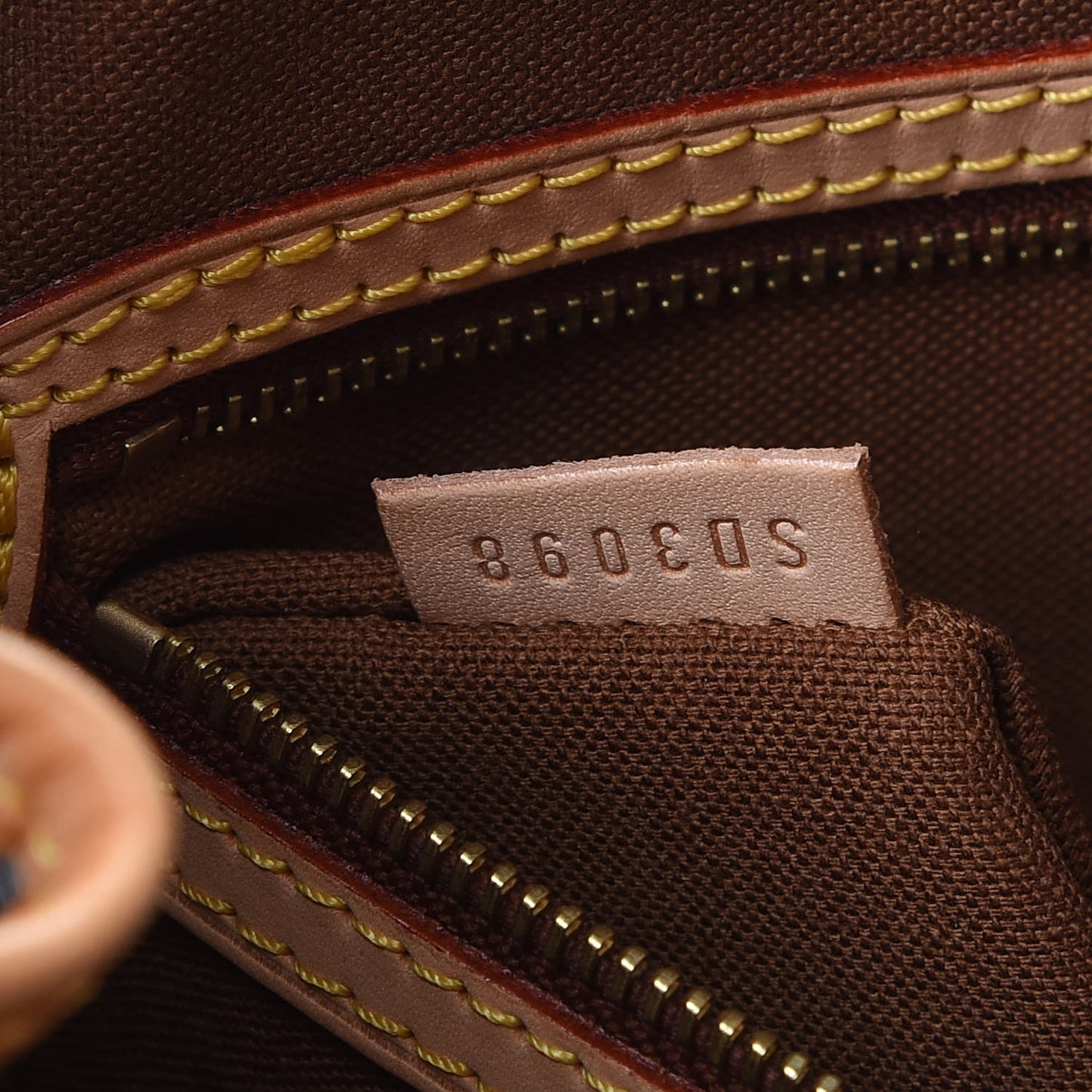 Monogram Batignolles Horizontal