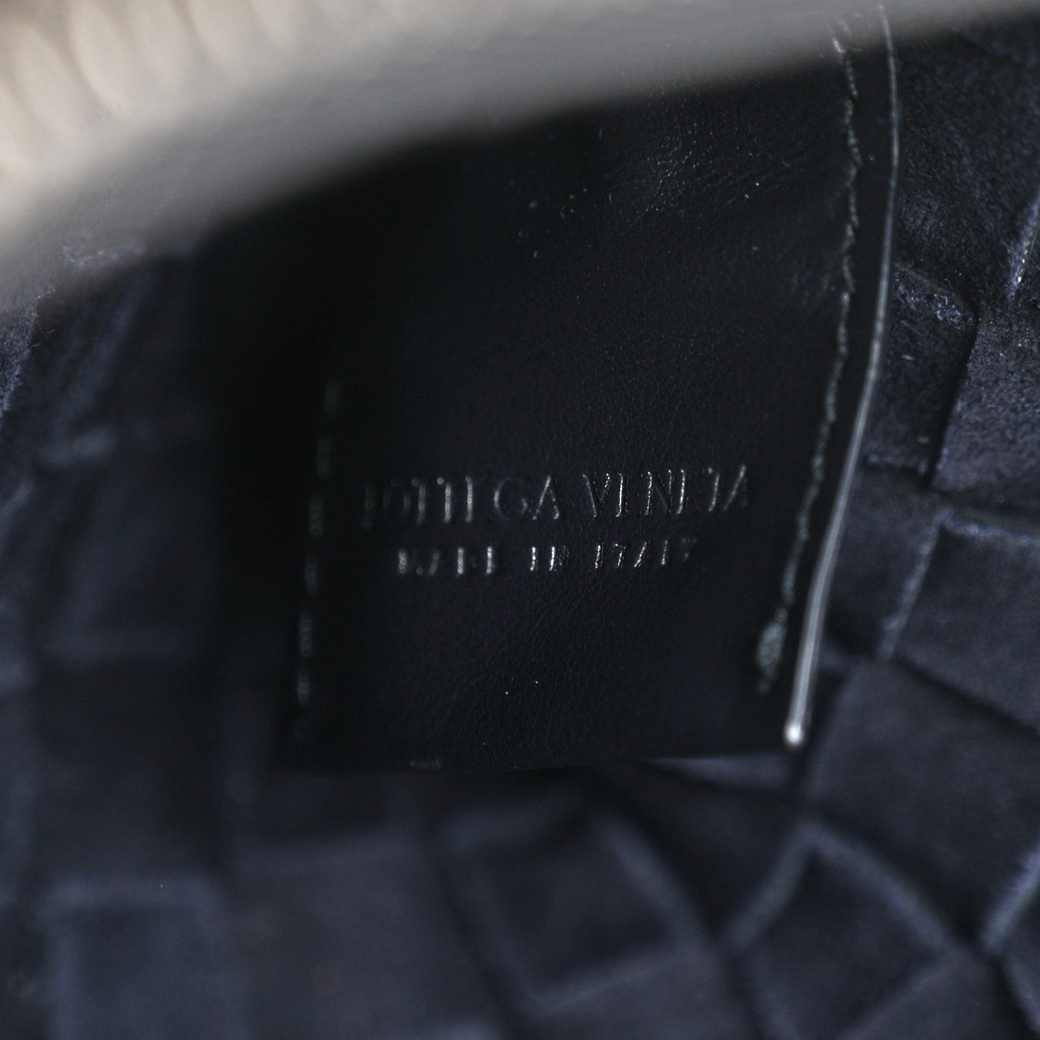 Bottega Veneta Nappa Intrecciato Duo Bag Space 7 of 11