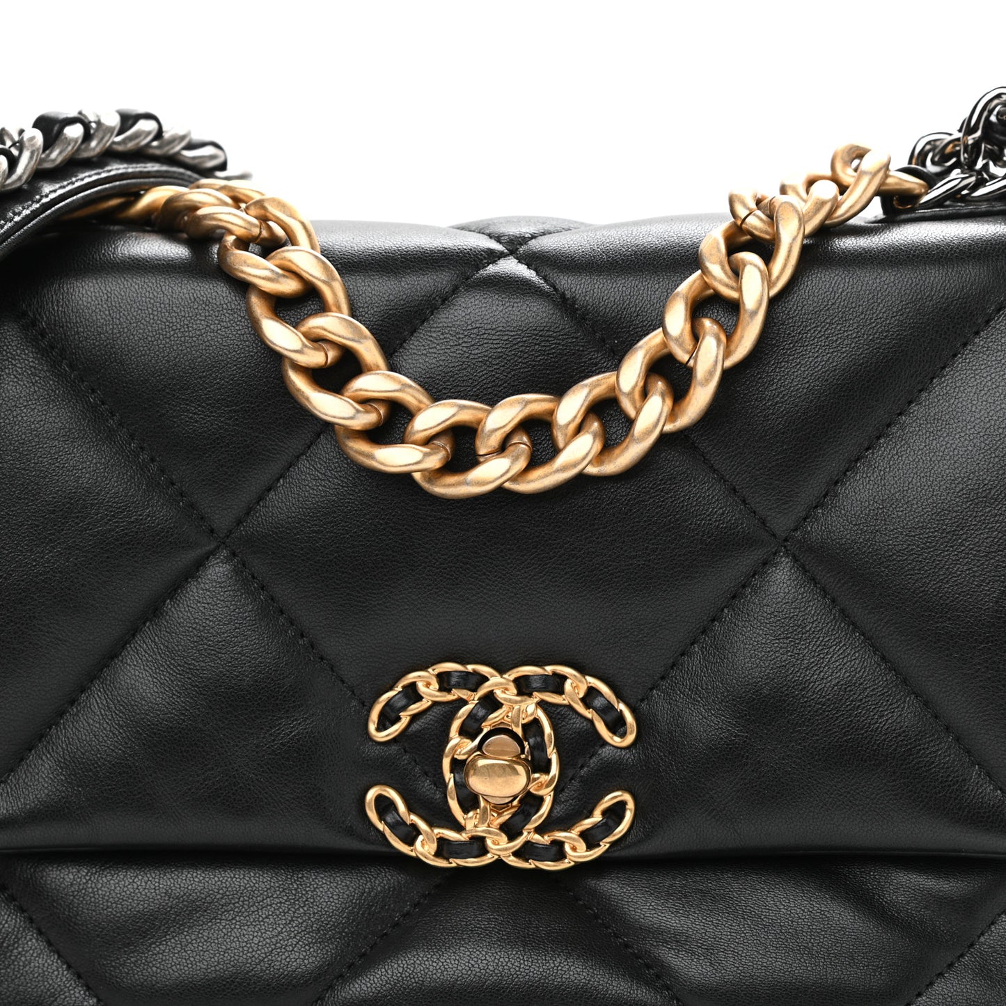 Lambskin Quilted Medium Chanel 19 Flap Black