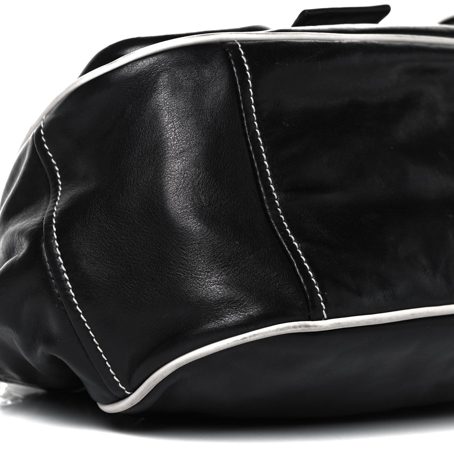 Vitello Daino Front Pocket Hobo Black