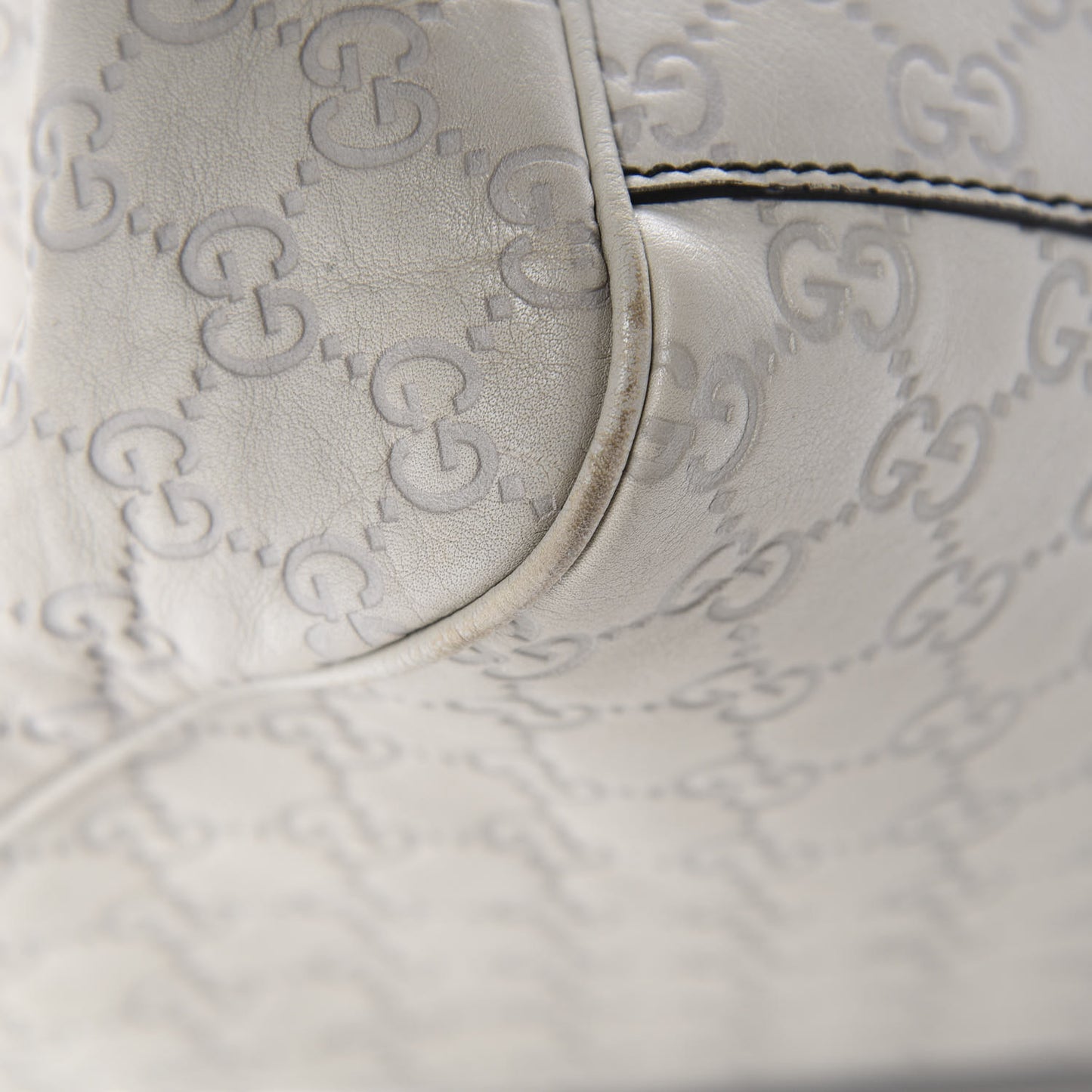 Guccissima Signature Medium Emily Shoulder Bag Mystic White