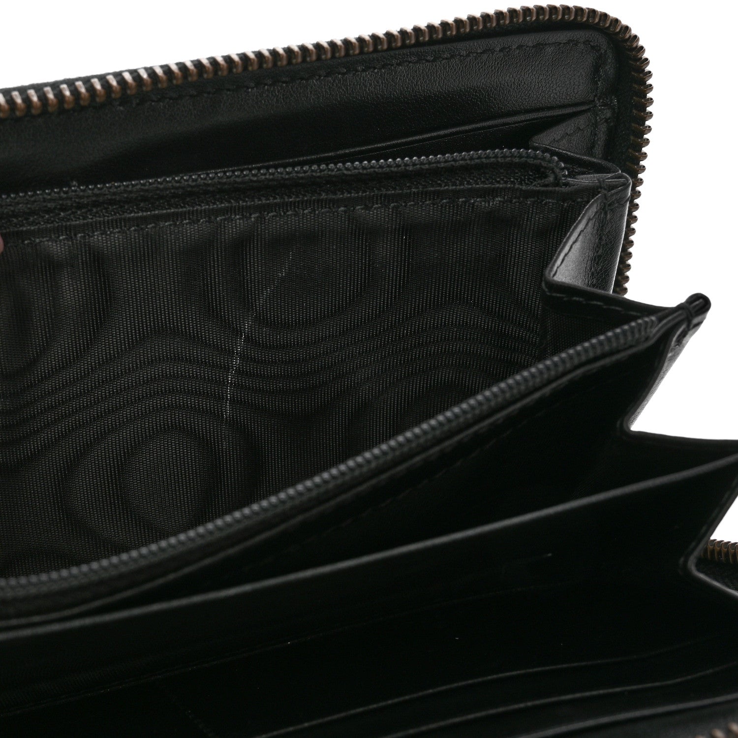 Gucci Calfskin Matelasse GG Marmont Zip Around Wallet Black 10 of 12