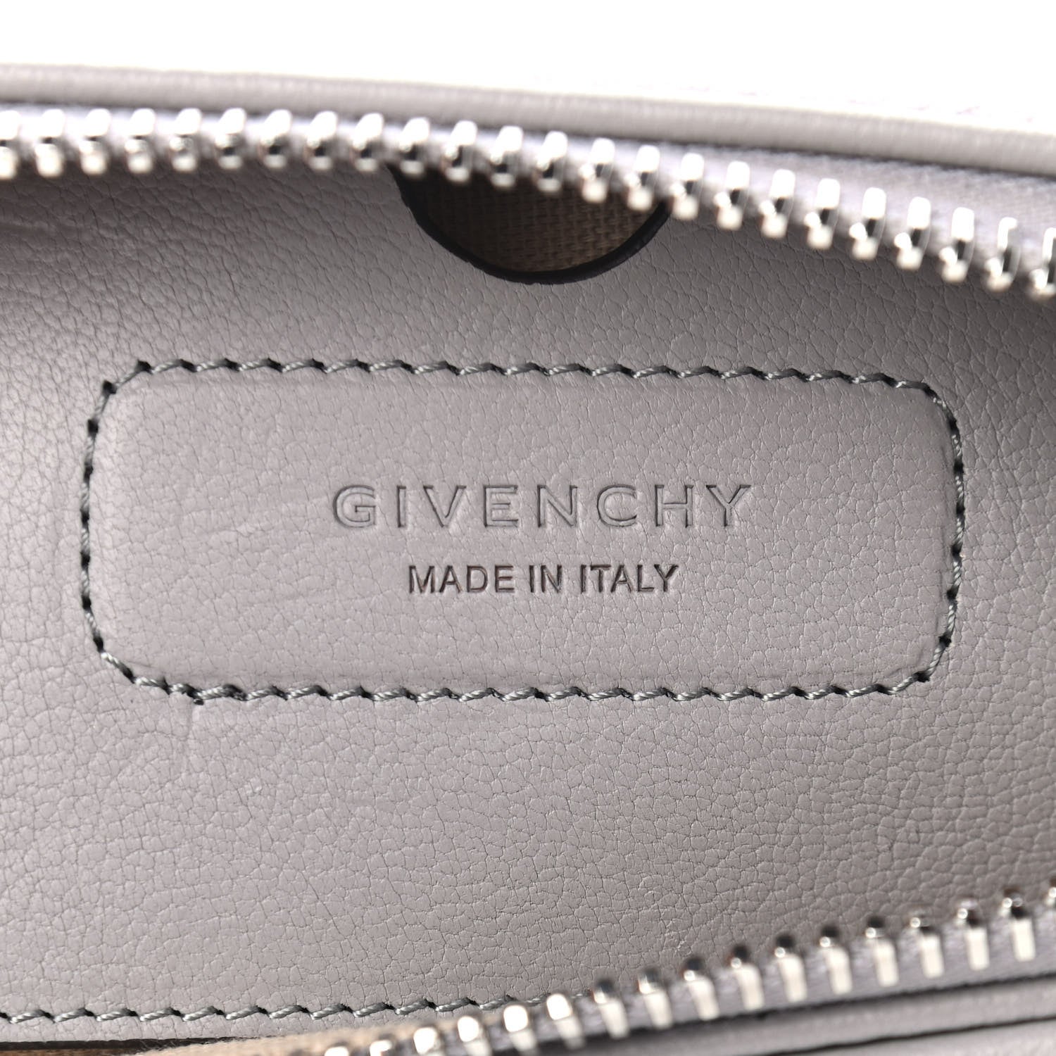 Givenchy Sugar Goatskin Nano Antigona Pearl Grey 6 of 9