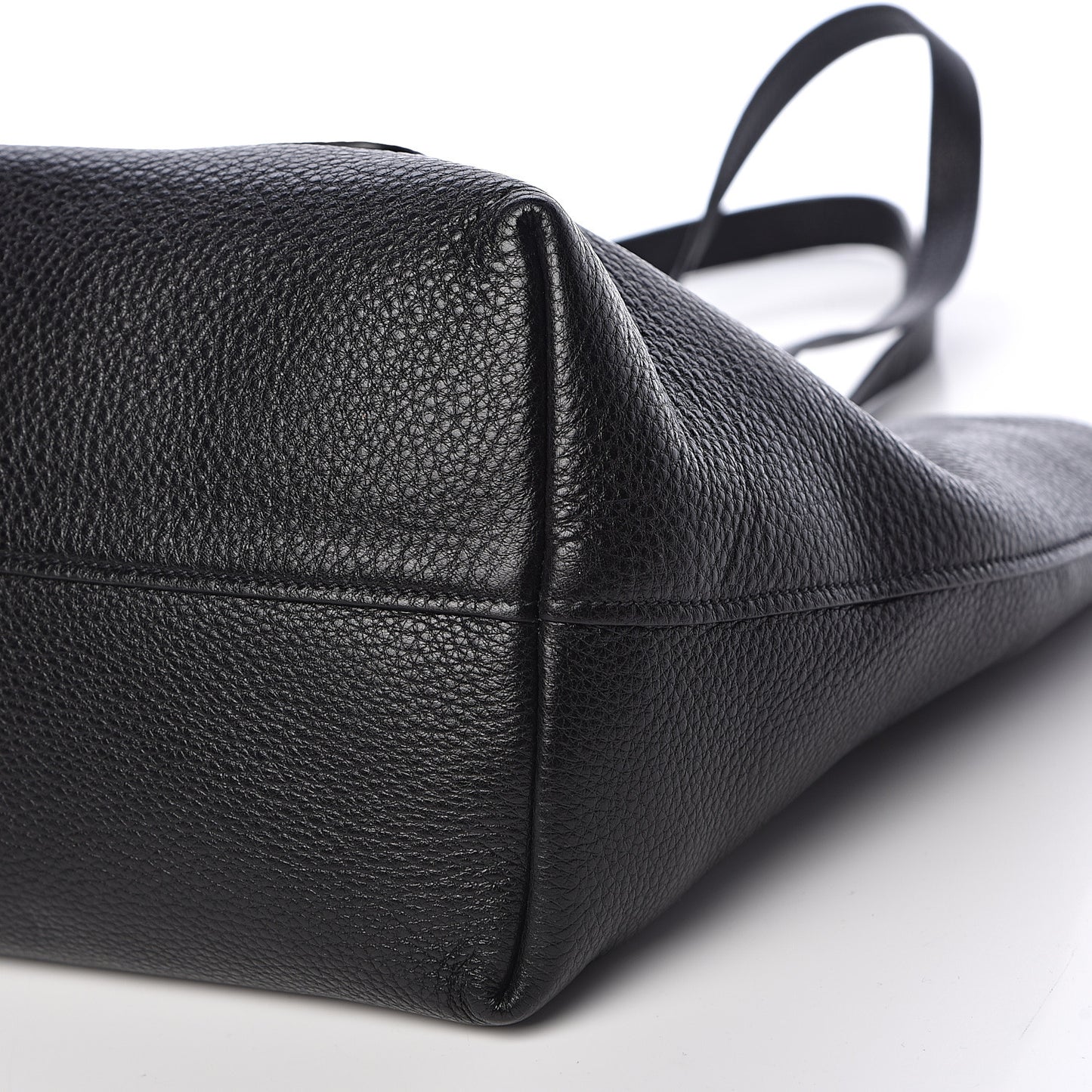 Vitello Daino Pocket Shopping Tote Black