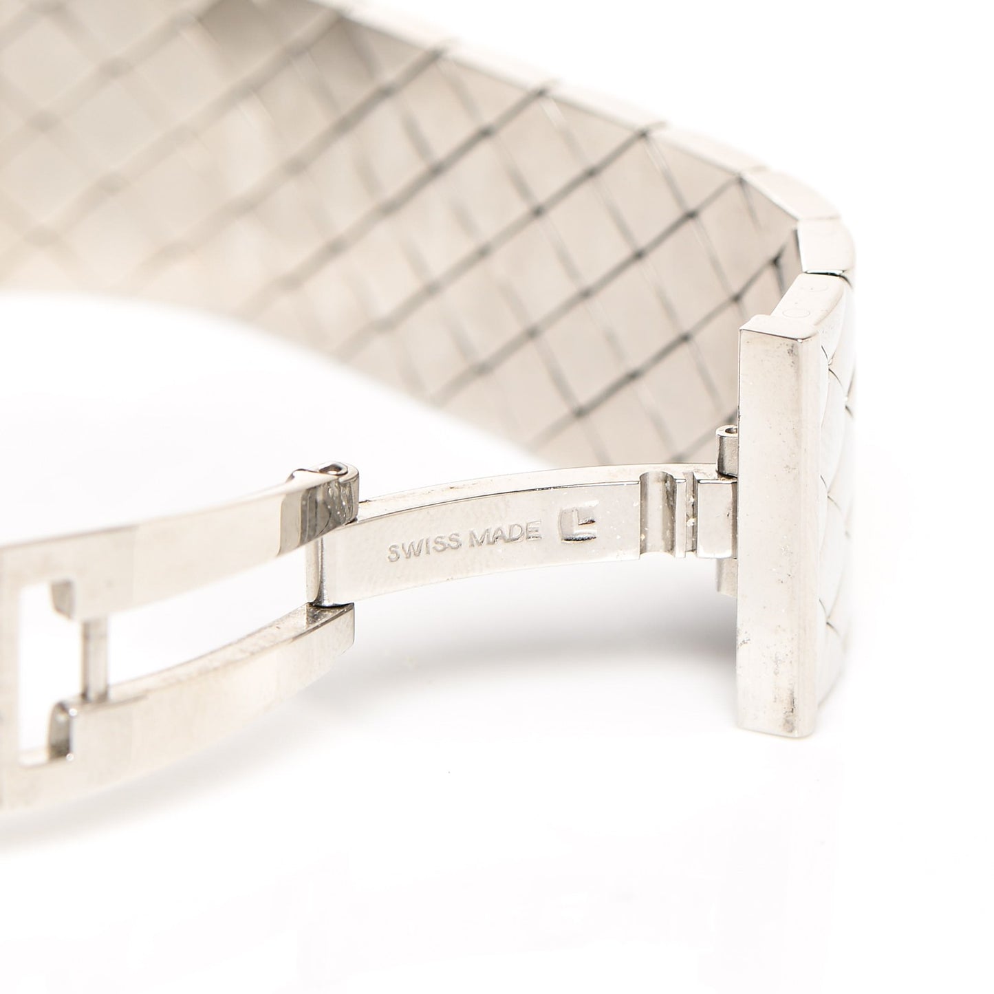 Stainless Steel Diamond 19mm Matelasse Quartz Watch