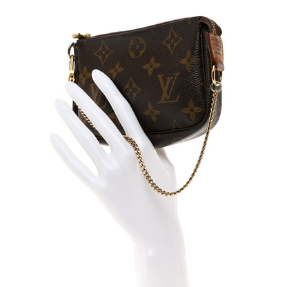 Louis Vuitton LOUIS VUITTON Monogram Mini Pochette Accessories 2 of 8