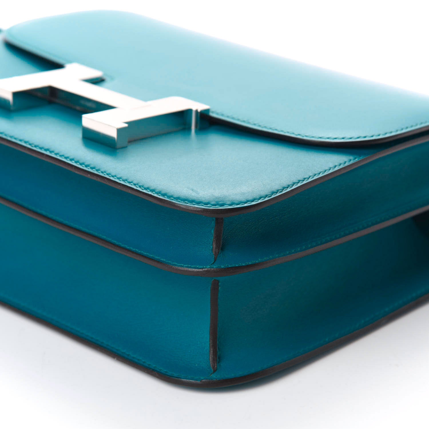 Hermes Tadelakt Constance 24 Bleu Izmir 7 of 11