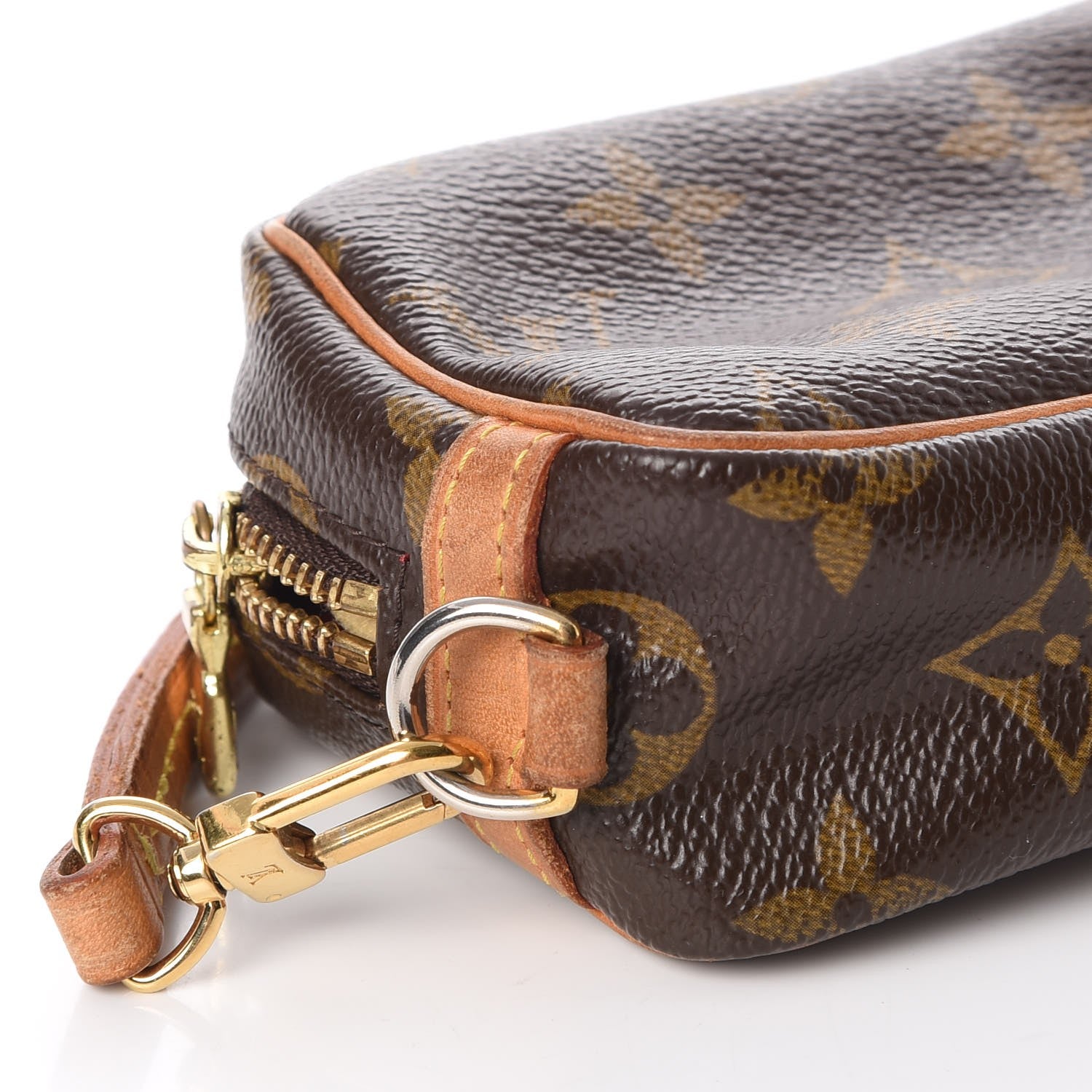 Louis Vuitton Monogram Wapity 8 of 8