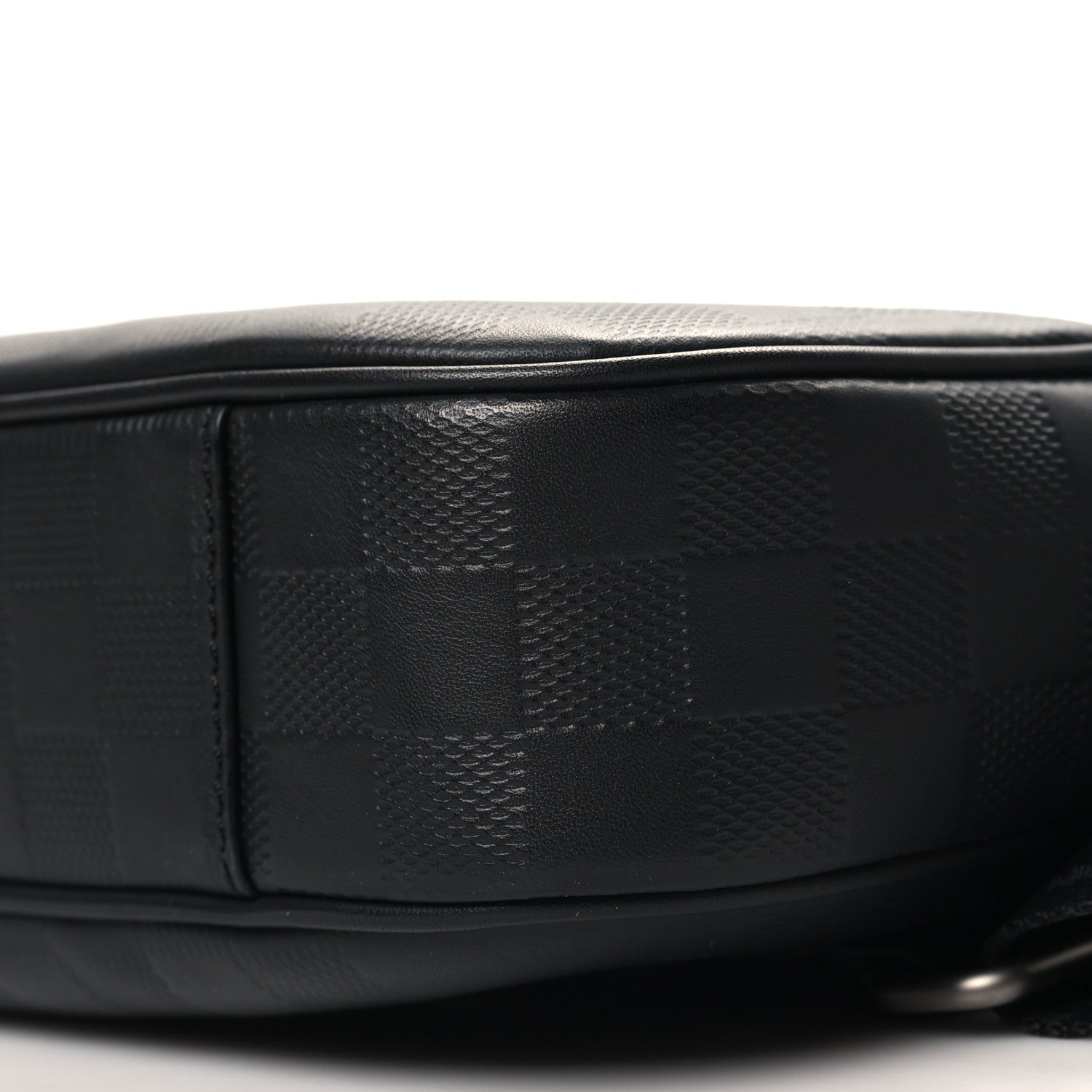 Louis Vuitton Damier Infini Ambler Onyx 9 of 9