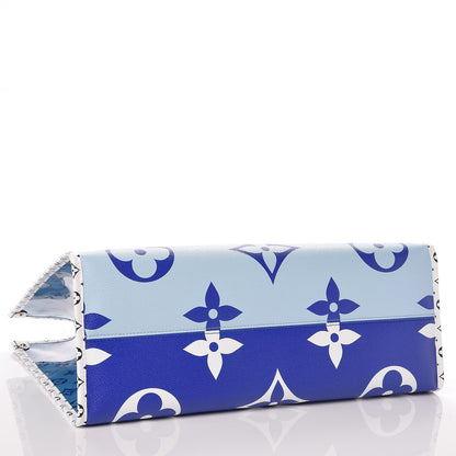 Louis Vuitton Monogram Giant Hawaii Onthego Blue 5 of 11