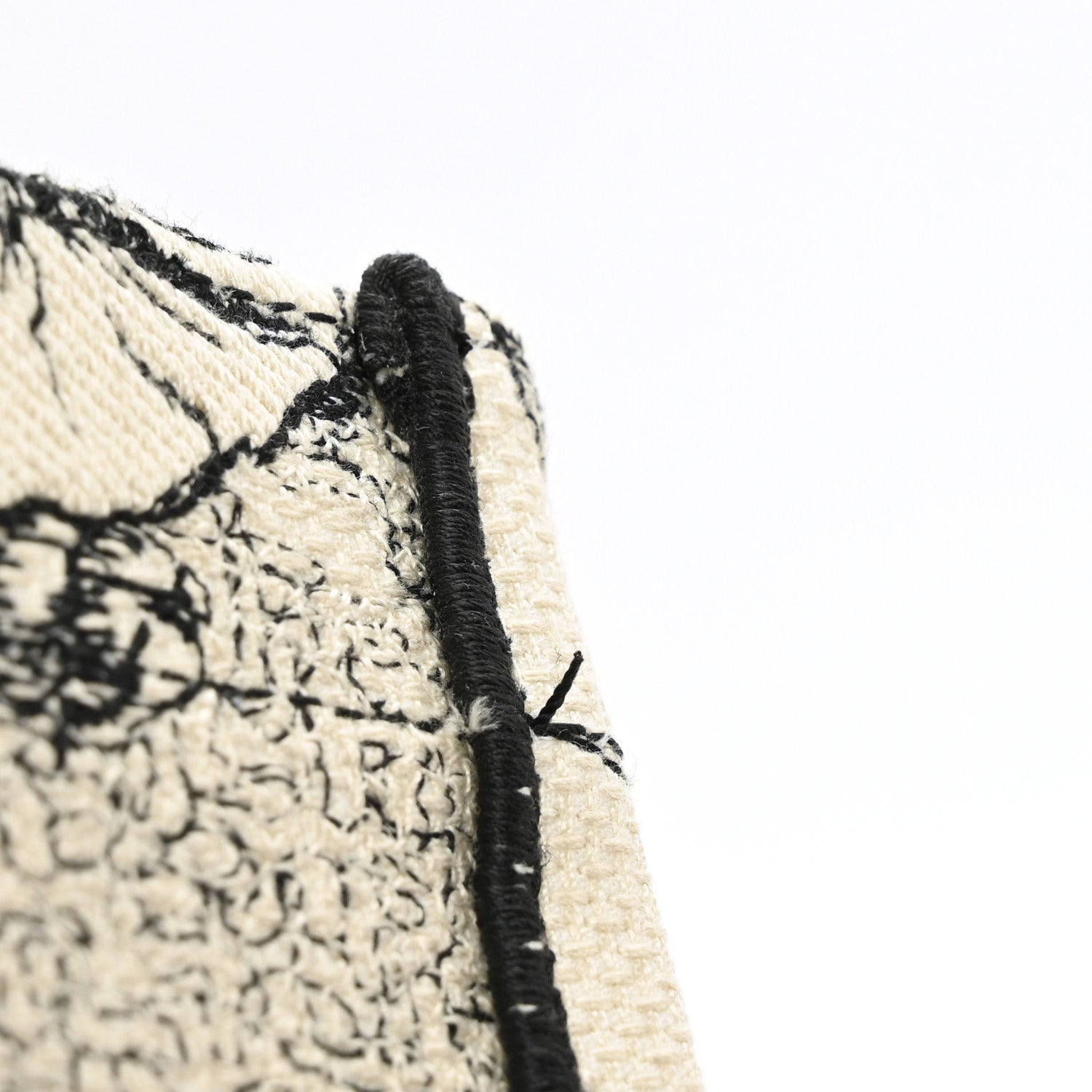 Christian Dior Canvas Zodiac Toile De Jouy Embroidered Medium Book Tote Latte 8 of 8