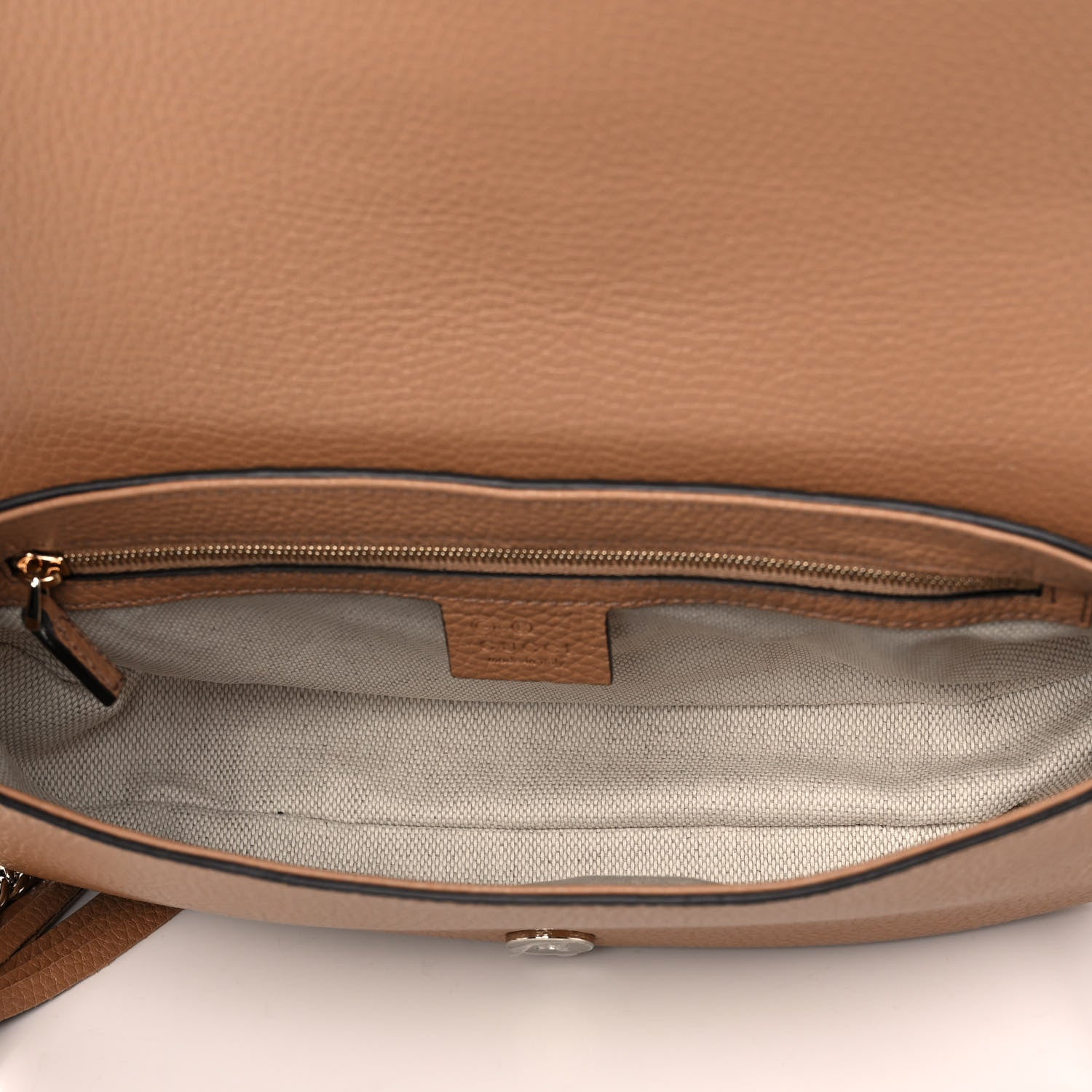 Gucci Pebbled Calfskin Medium Soho Flap Crossbody Camelia 5 of 11
