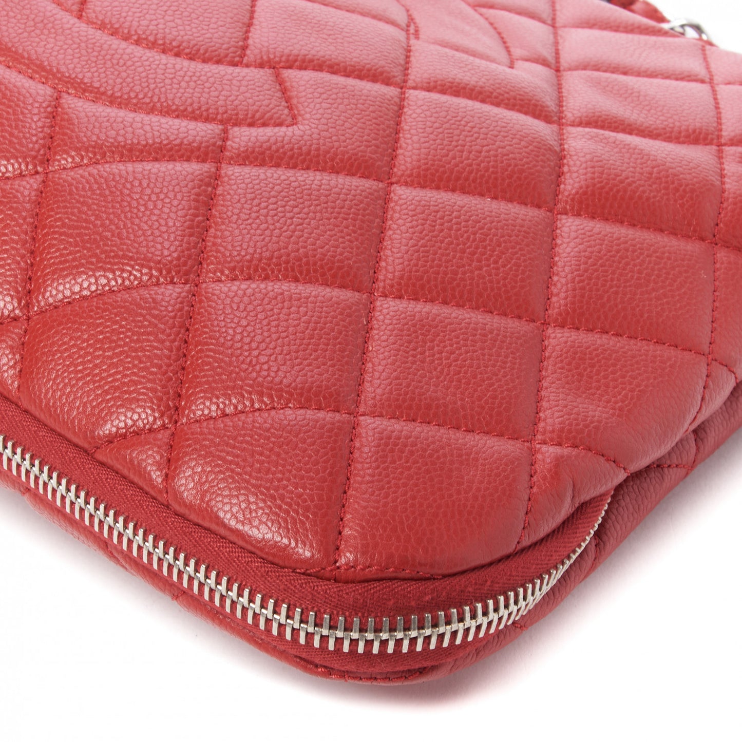 Caviar Quilted Expandable Zip Shoulder Bag Red