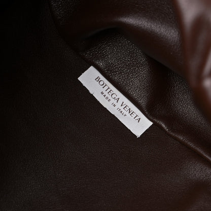 Bottega Veneta Smooth Butter Calf The Pouch Oversized Clutch Brownie 6 of 9