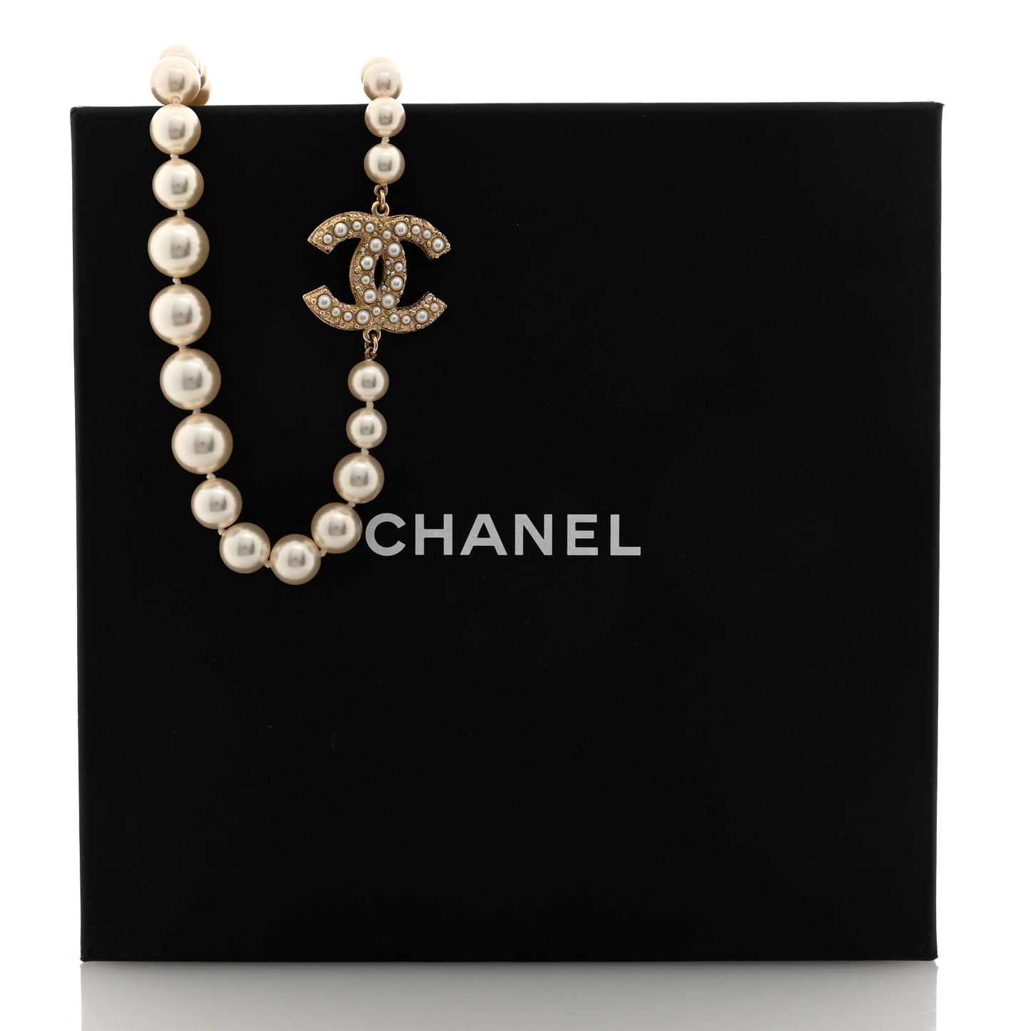 Pearl CC 100th Anniversary Necklace Light Gold