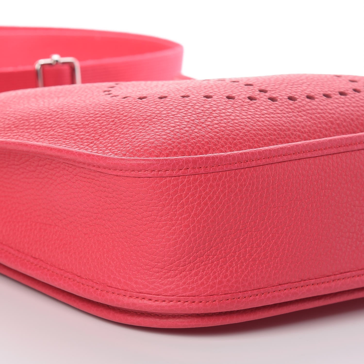 Hermes Taurillon Clemence Evelyne III PM Rose Extreme 9 of 10