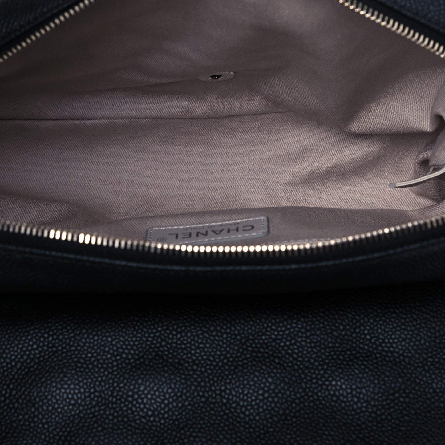 Caviar Quilted Jumbo Easy Flap Black