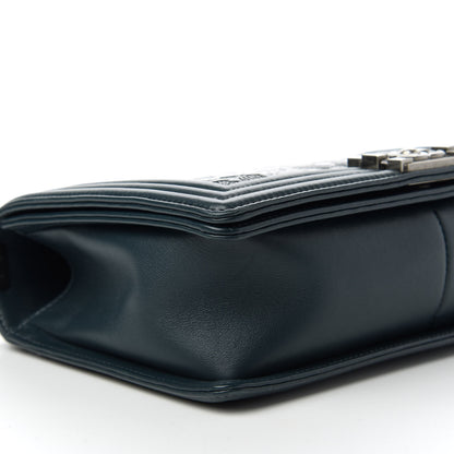 Chanel Calfskin Embossed New Medium Cordoba Boy Flap Green 6 of 11